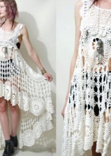Платье-туника из мотивов крючком белое