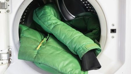 Как стирать куртку в стиральной машине-автомат?